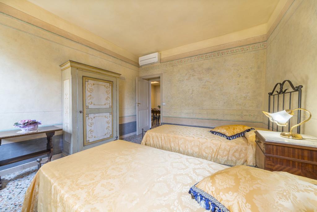 I Bei Ricordi - Historic Centre Apartment 6 Arezzo Esterno foto